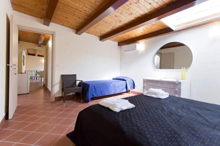 Paleemo Centro Zoe Blu Bed & Breakfast Palermo Bagian luar foto
